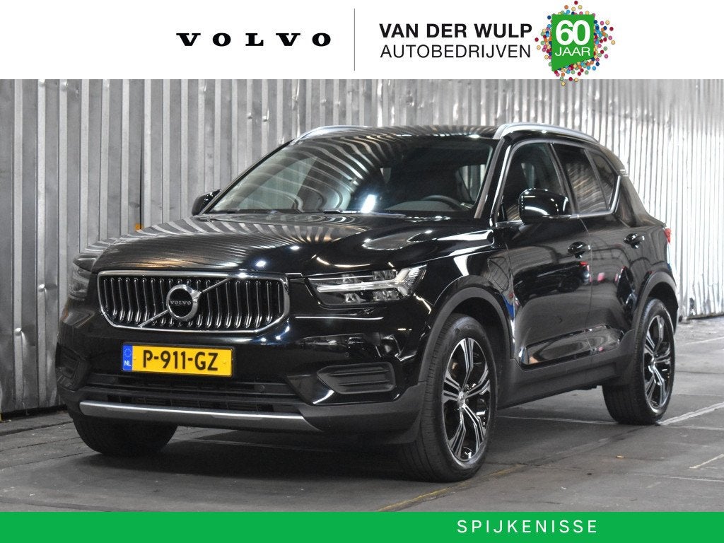 Volvo XC40 T4 211pk [Plug-In] Inscription | Trekhaak | Leder