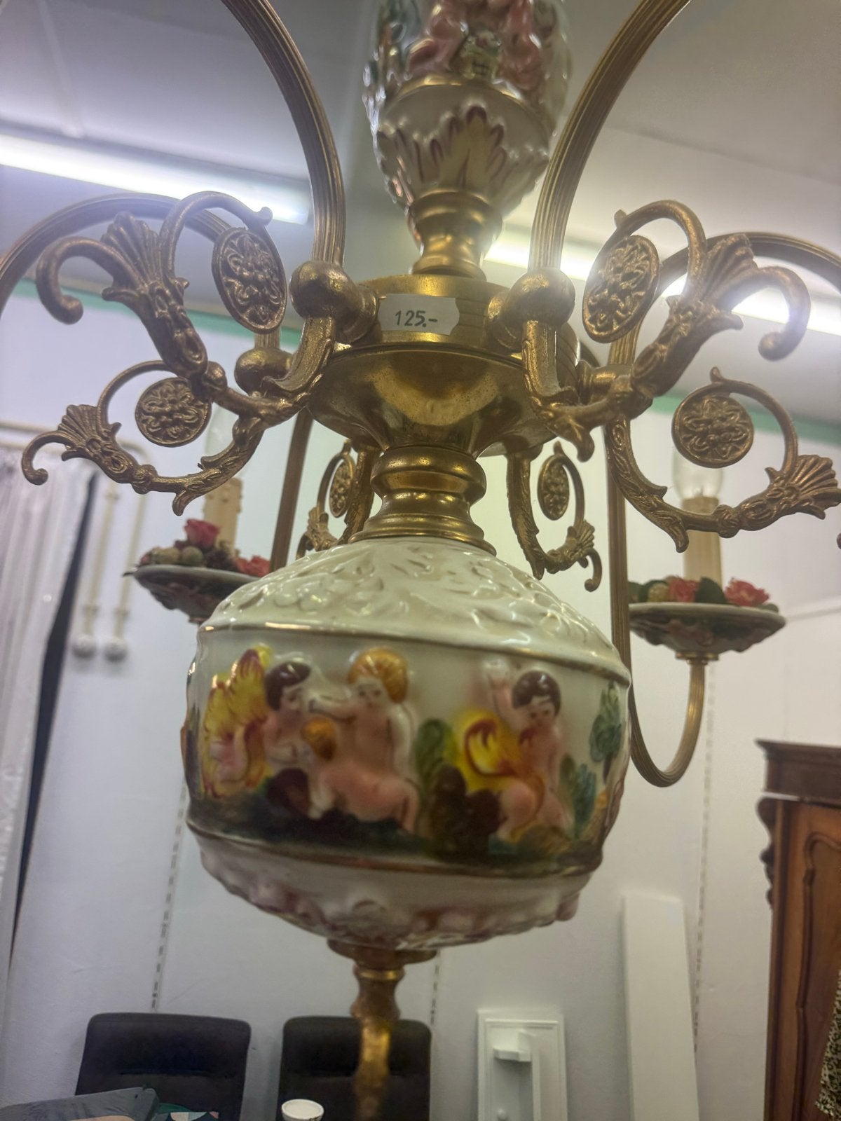 Antieke Kroonluchter met Porseleinen Engeltjes en Bloemen, Ophalen