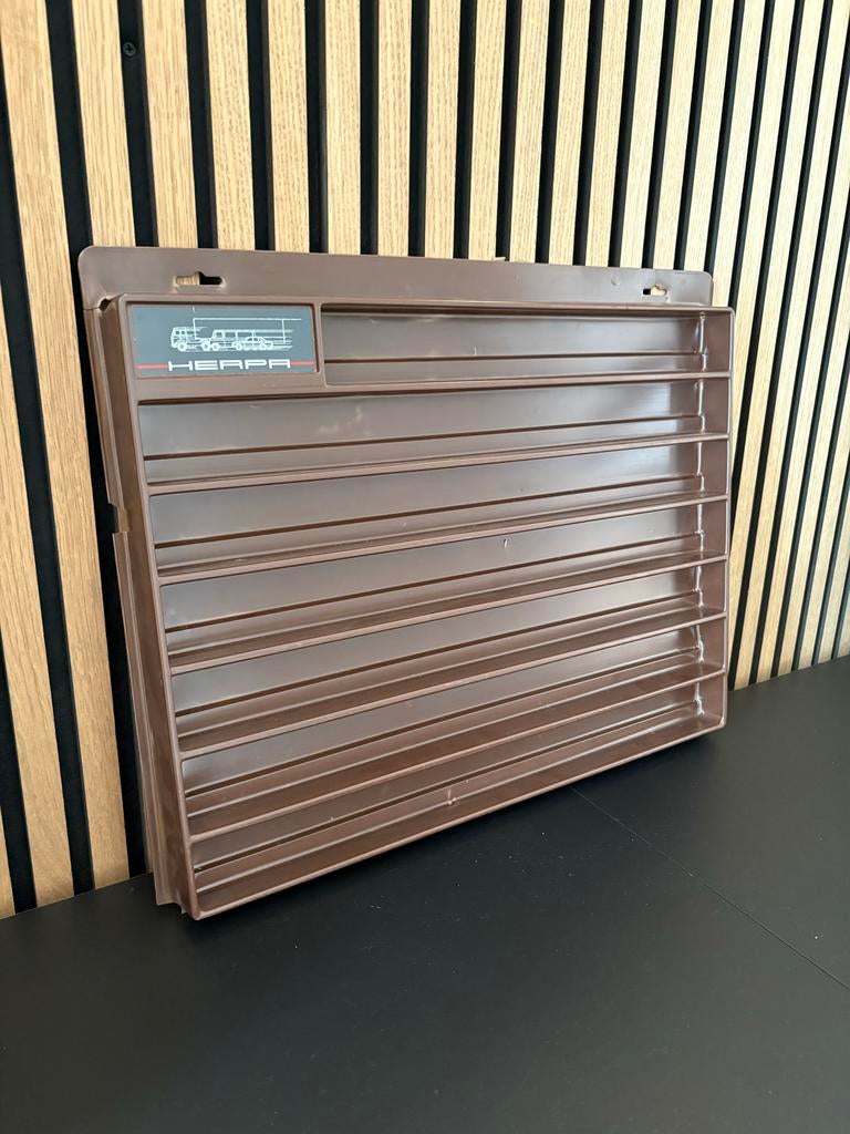 Herpa wanddisplay voor miniatuur auto’s, Hobby en Vrije tijd, Modelauto's | 1:87, Gebruikt, Overige typen, Overige merken, Verzenden