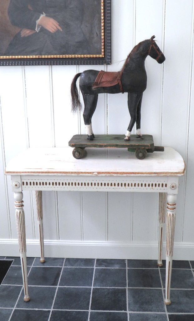 Antieke Zweedse sidetable  (Gustaviaanse stijl), Antiek en Kunst, Antiek | Meubels | Tafels, Ophalen