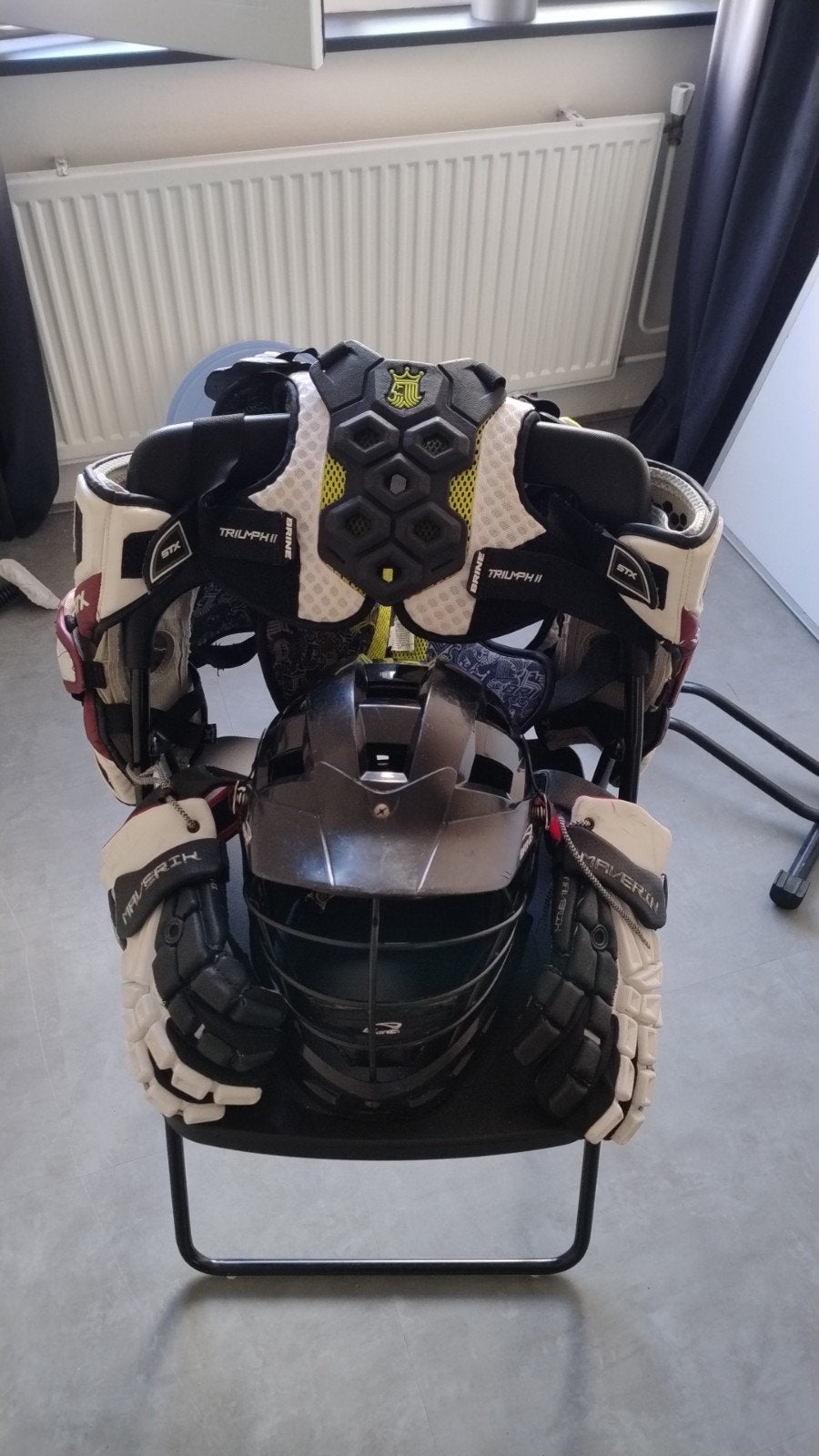 Complete Lacrosse Set - Helm, Handschoenen, Body Protector, Sport en Fitness, Ophalen, Gebruikt