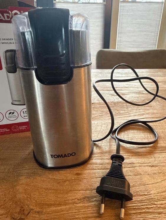 Tomado koffiemolen TCG1503S, Overige modellen, Zo goed als nieuw, 2 tot 4 kopjes, Koffiebonen