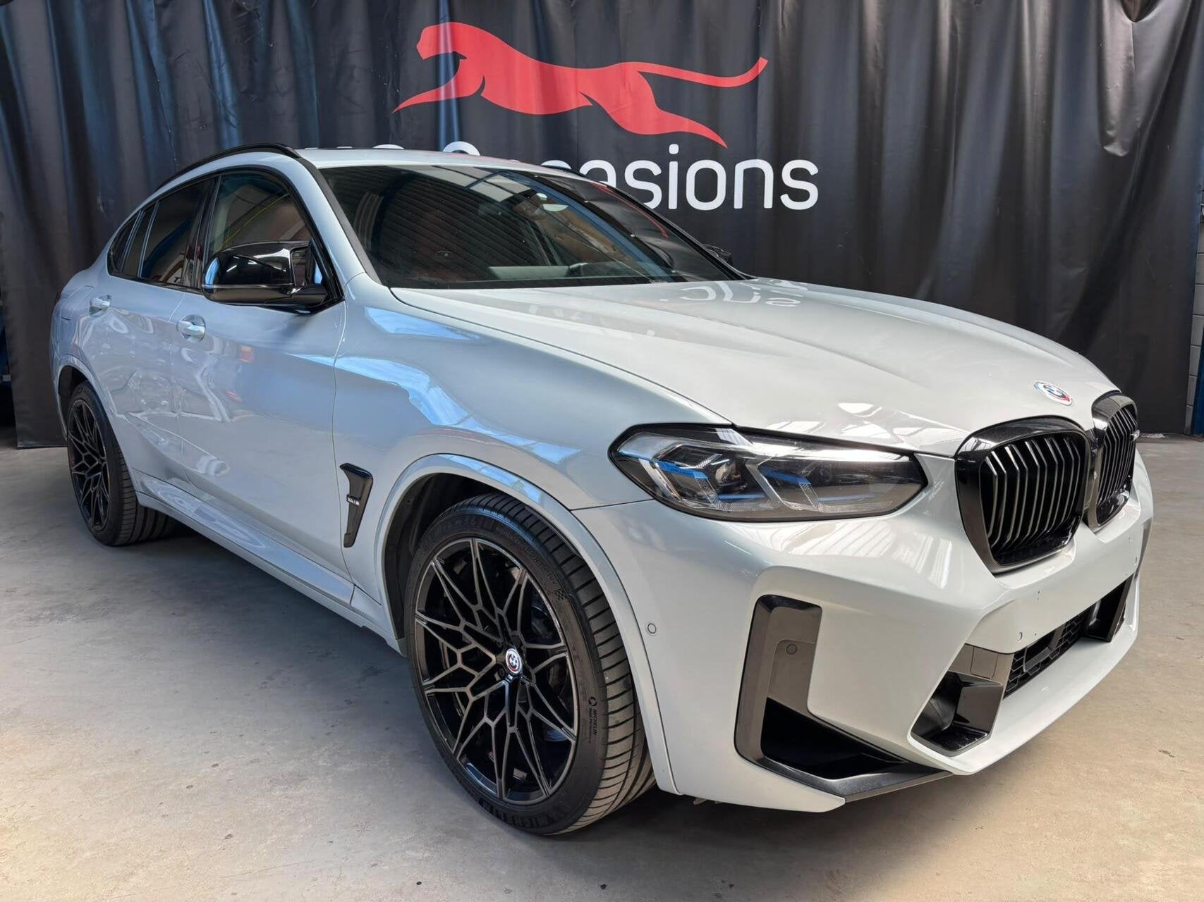BMW X4 M Competition 511PK HUD Harman Pano full option, Automaat, Gebruikt, Leder, X4
