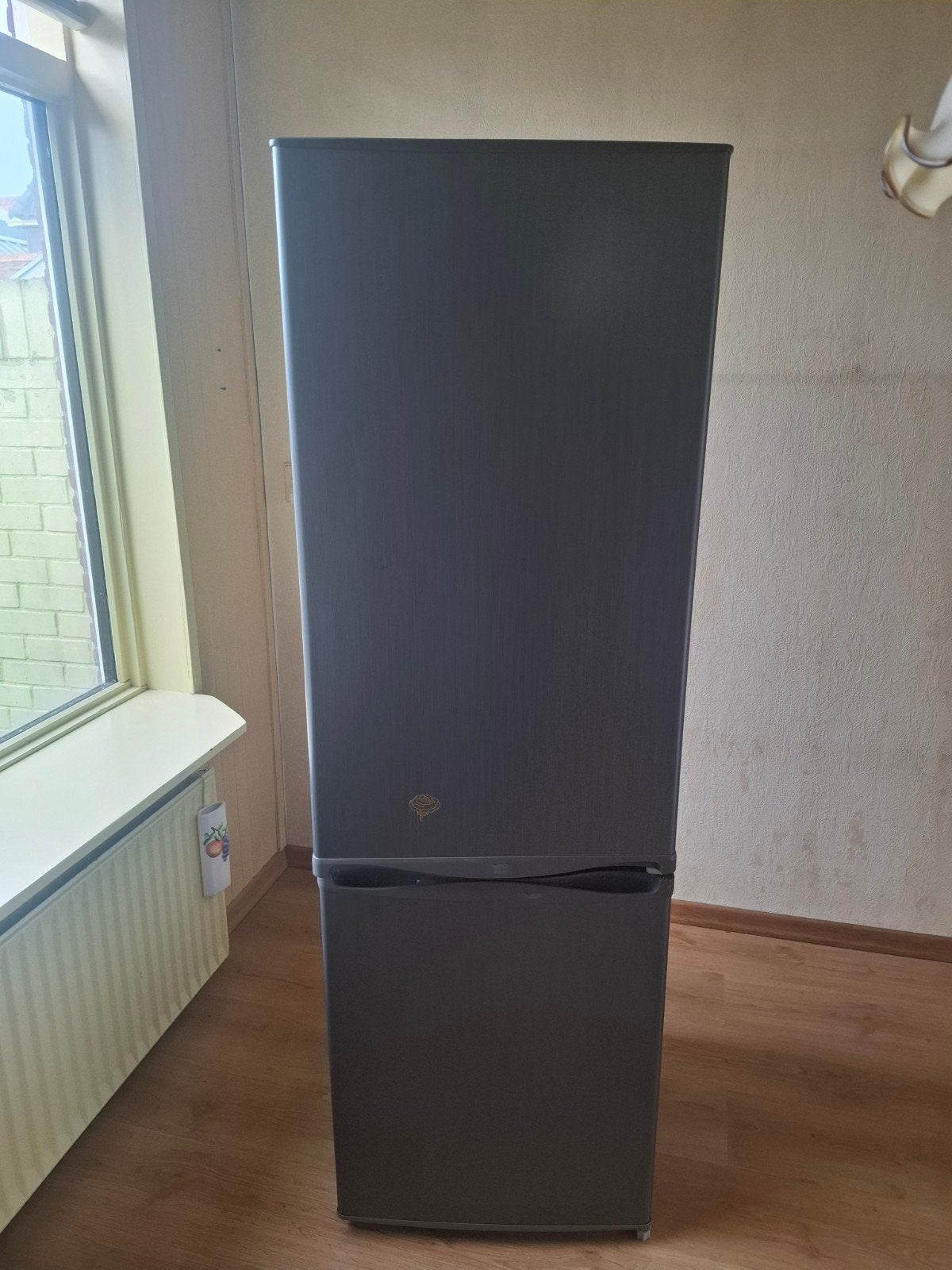 Medion Koel-vriescombinatie MD 37353 - Kleine beschadiging, Ophalen