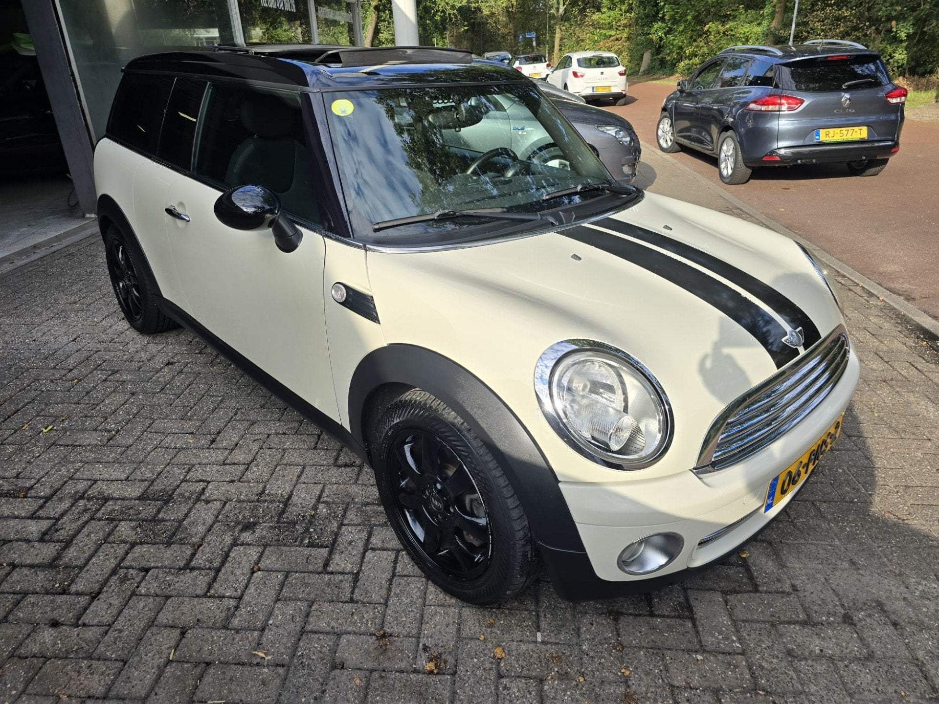 Mini Clubman 1.6 Cooper Business Line | 3/6 OF 12MND GARANTI, Auto's, Mini, Voorwielaandrijving, Dealer onderhouden, Stof, Gebruikt