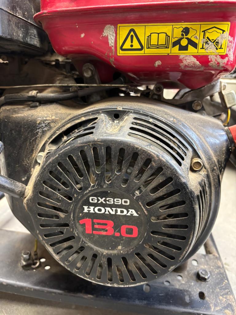 Honda ect6500 defect, Doe-het-zelf en Verbouw, Aggregaten, Ophalen, Gebruikt, Minder dan 5 kVA, Benzine