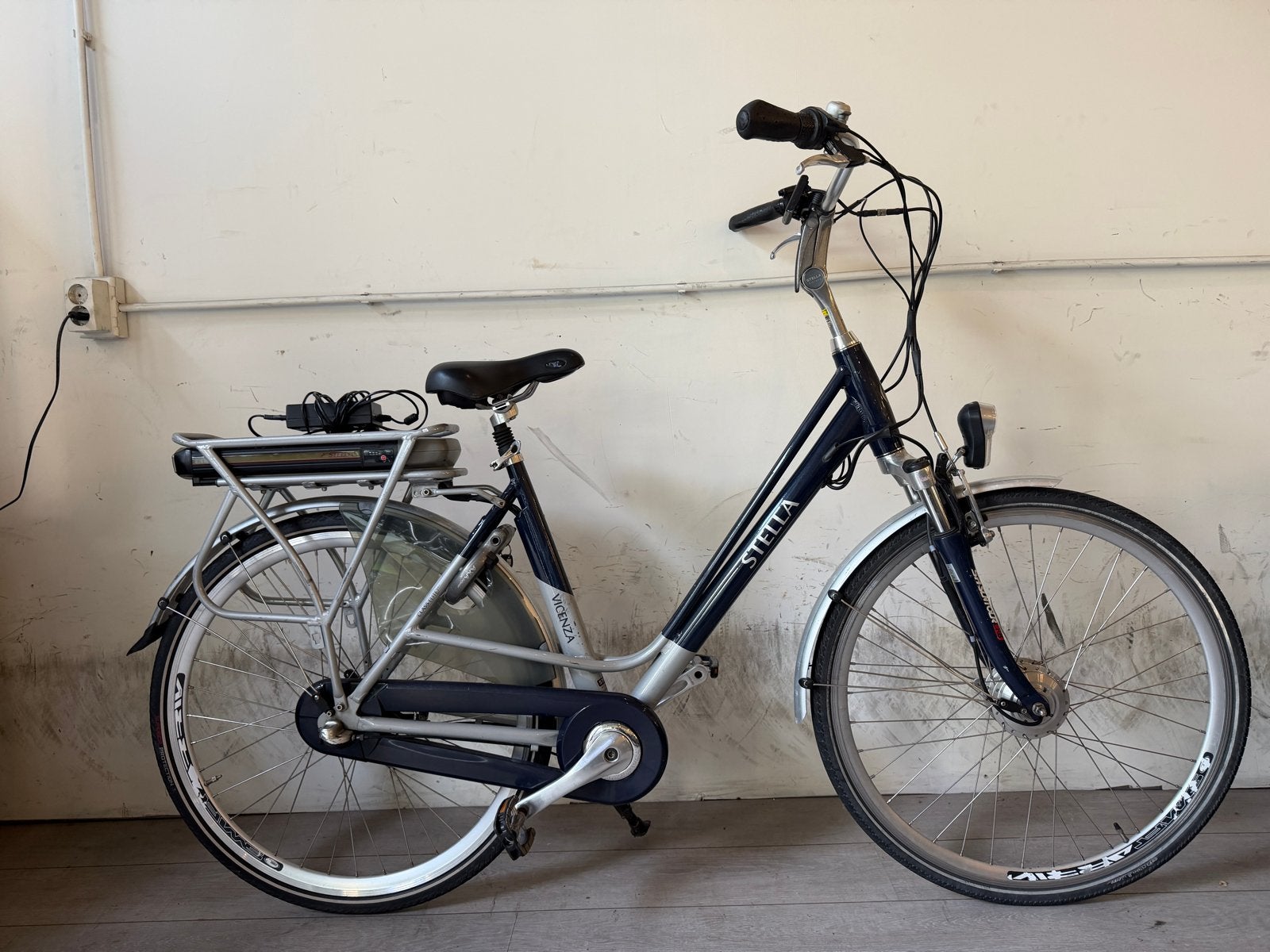 Stella Vicenza elektrische fiets,, 26 inch of meer, Gebruikt, Ophalen of Verzenden, Handrem