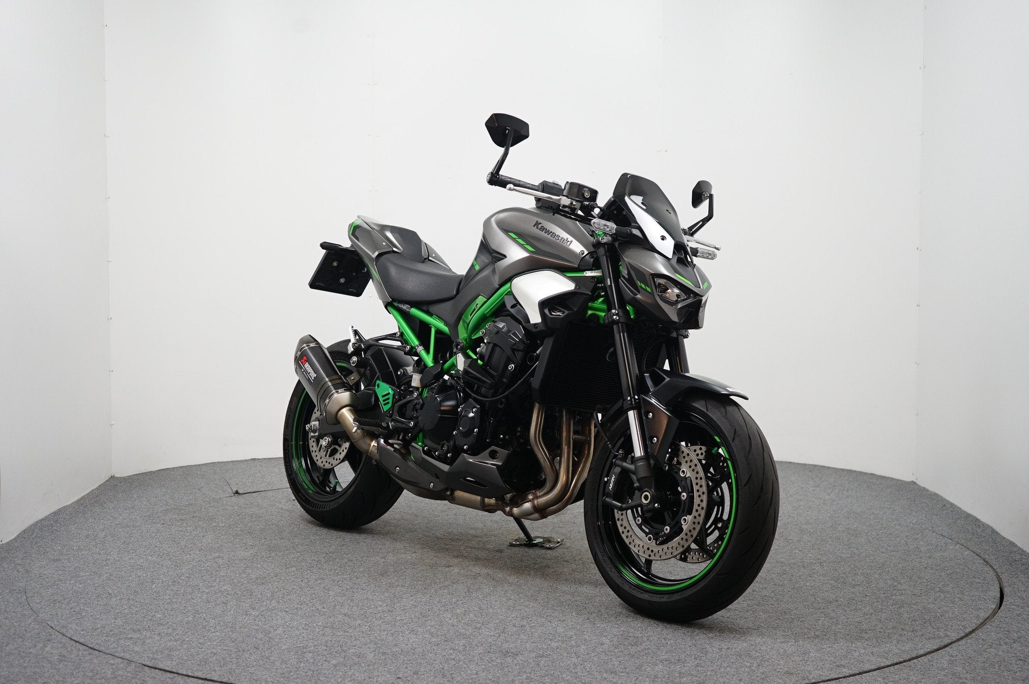 Kawasaki Z 900 ABS (bj 2025), 948 cc, Meer dan 35 kW, ABS, Naked bike