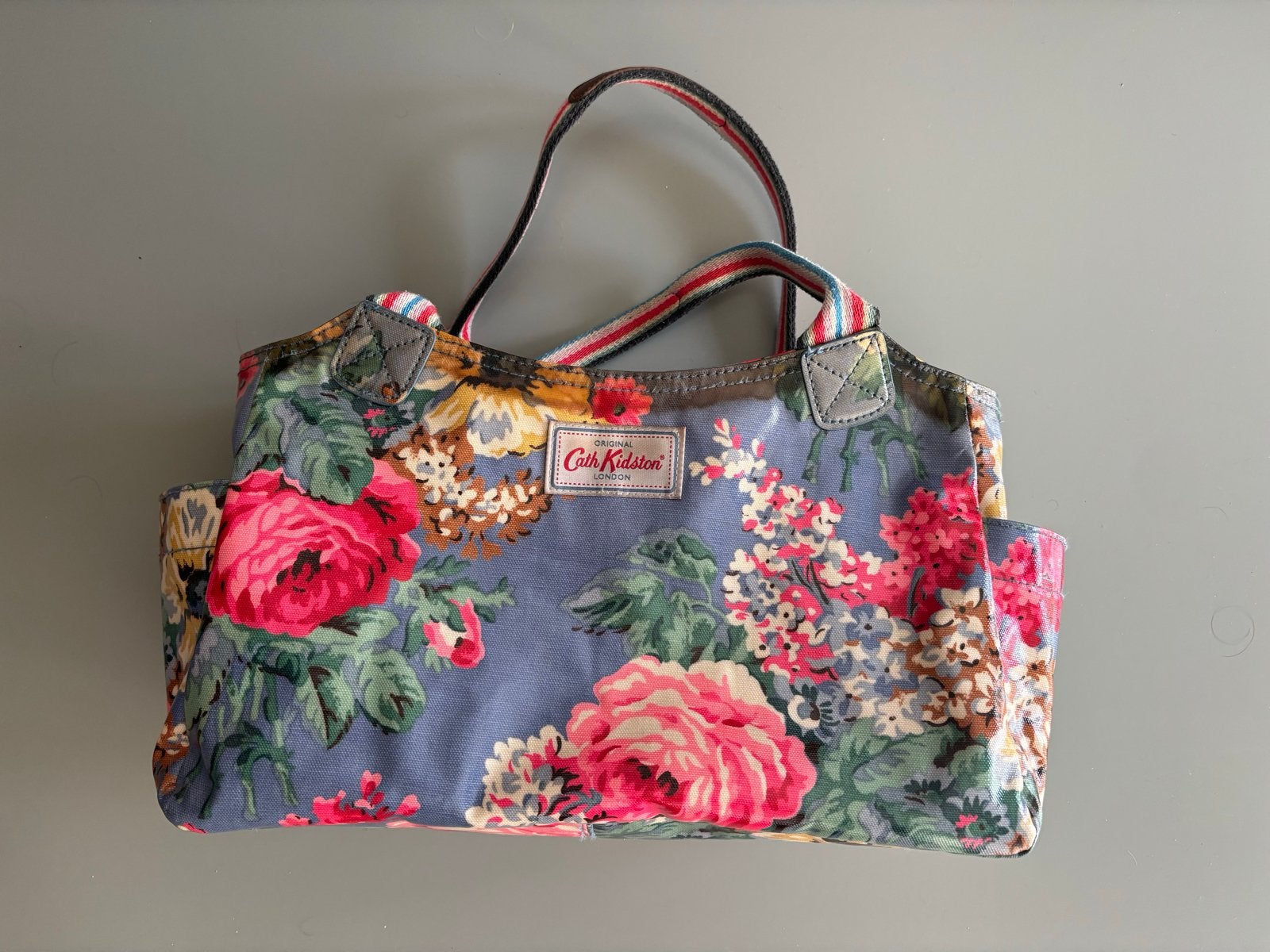 Cath Kidston tas met bloemenprint en rits, Ophalen of Verzenden, Zo goed als nieuw, Overige kleuren, Handtas