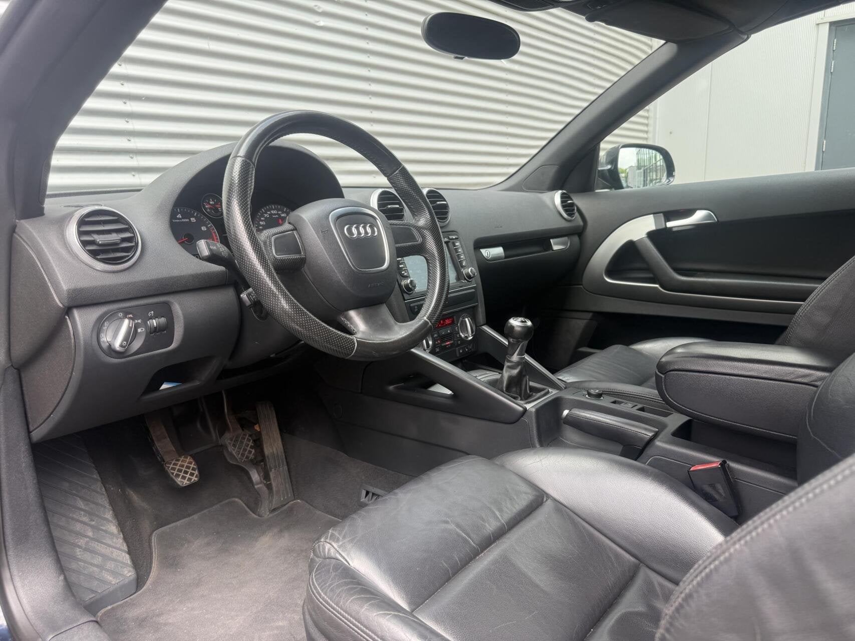 Audi A3 Cabriolet 1.2 TFSI Ambition Pro Line S Airco Cruise, Auto's, Audi, Voorwielaandrijving, Gebruikt, Zwart, 4 cilinders