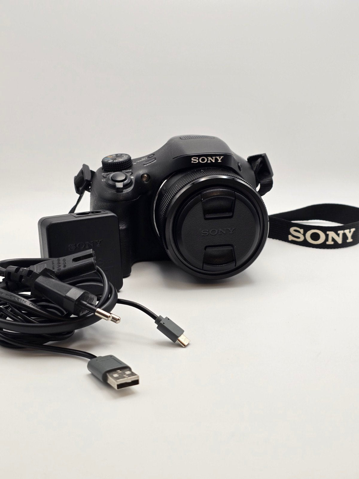 Sony Cyber-shot HX300, Ophalen of Verzenden, Zo goed als nieuw, Lensdop, Sony