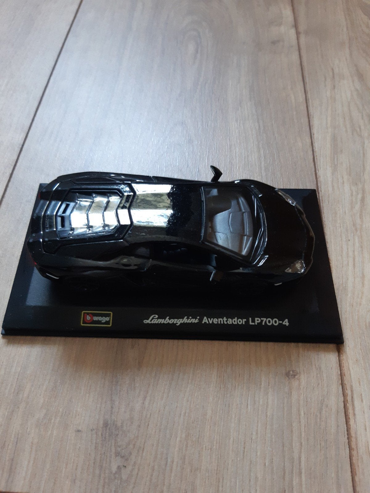 Burago lamborgini avantador LP700-4, Ophalen of Verzenden, Zo goed als nieuw, Auto, Overige merken