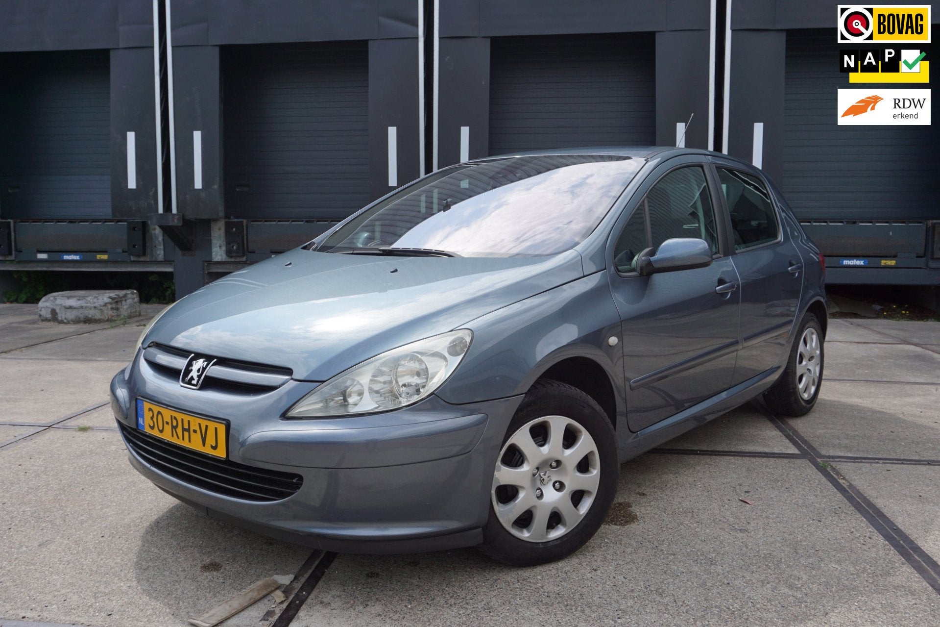 Peugeot 307 1.6-16V XS, Voorwielaandrijving, Stof, Gebruikt, Zwart