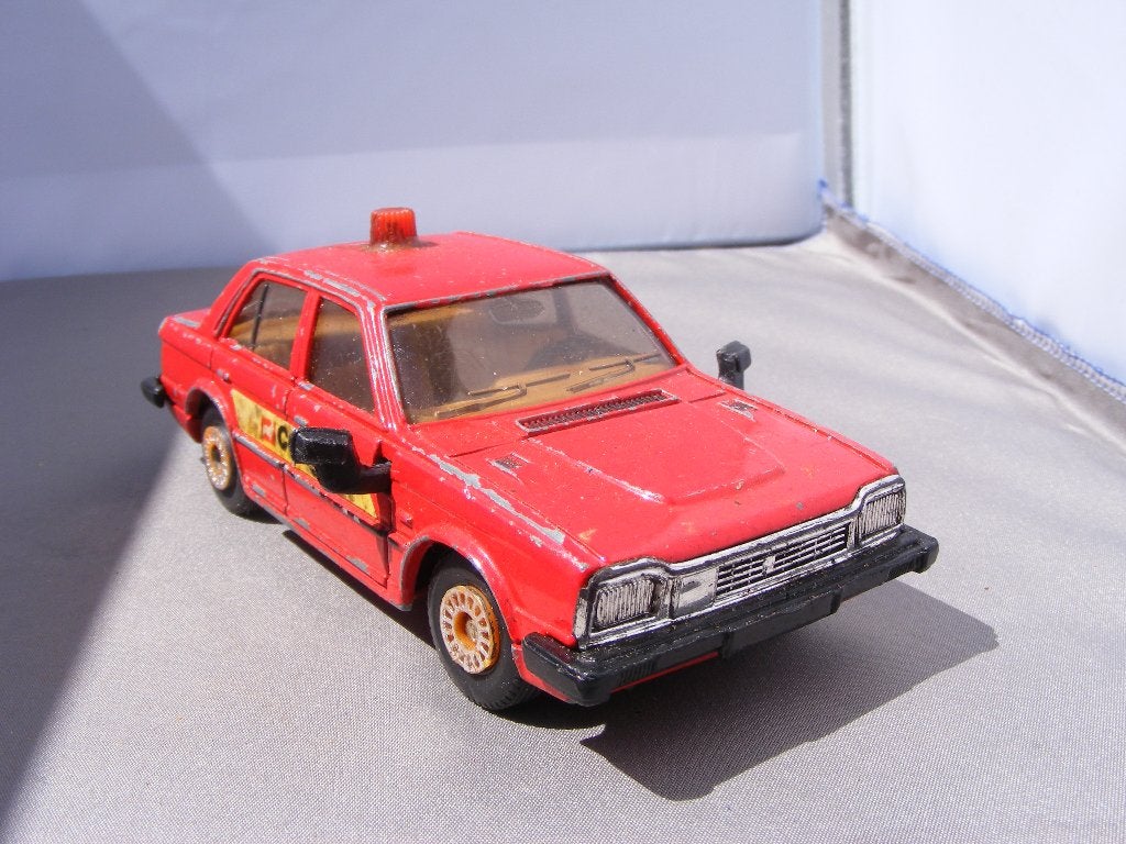 Triumph Acclaim HLS driving school Corgi 1/36, Ophalen of Verzenden, Gebruikt, Auto