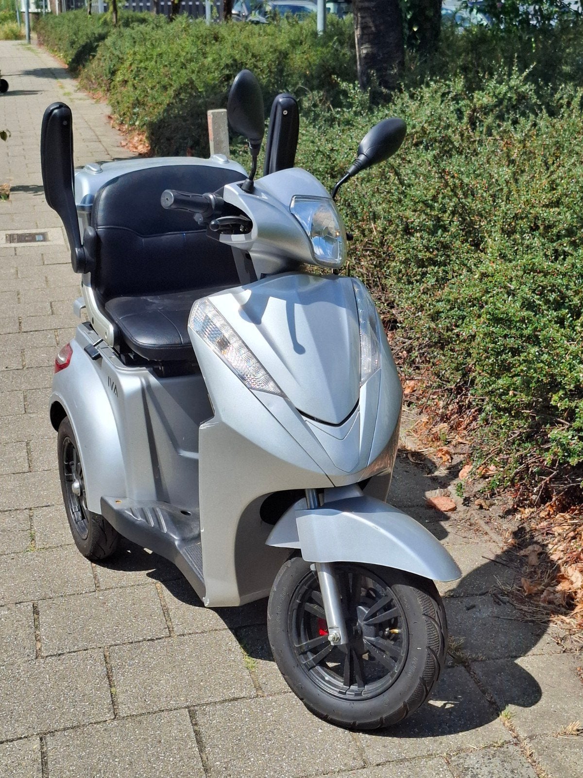 Scootmobiel grijs met lichte schade, Fietsen en Brommers, Ophalen, Gebruikt, Overige modellen, Elektrisch