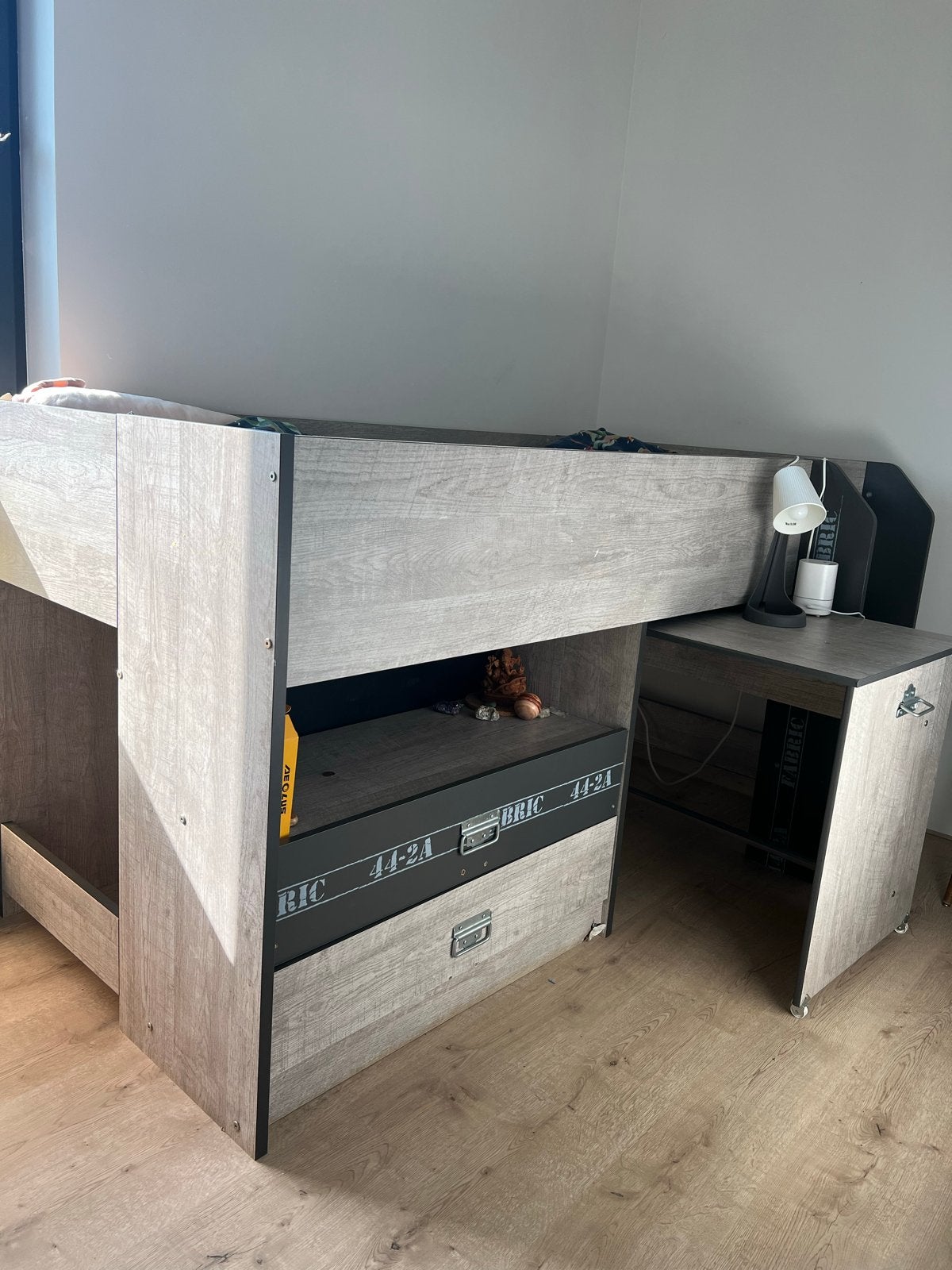 Halfhoogslaper met bureau en opbergruimte, Kinderbed, Ophalen, Gebruikt, 90 cm, Eenpersoons
