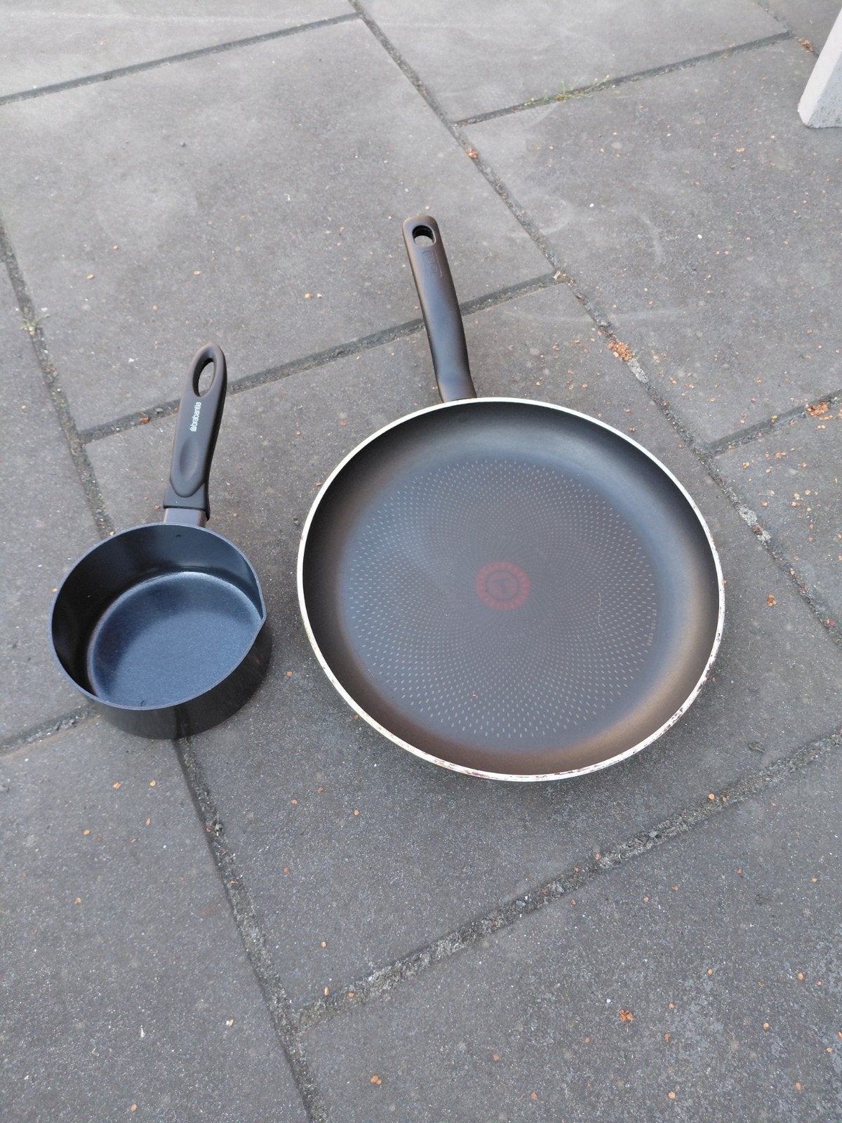 Pannenset: Koekenpan en Sauspan, Huis en Inrichting, Keuken | Potten en Pannen, Ophalen of Verzenden, Gebruikt, Aluminium, Pannenset
