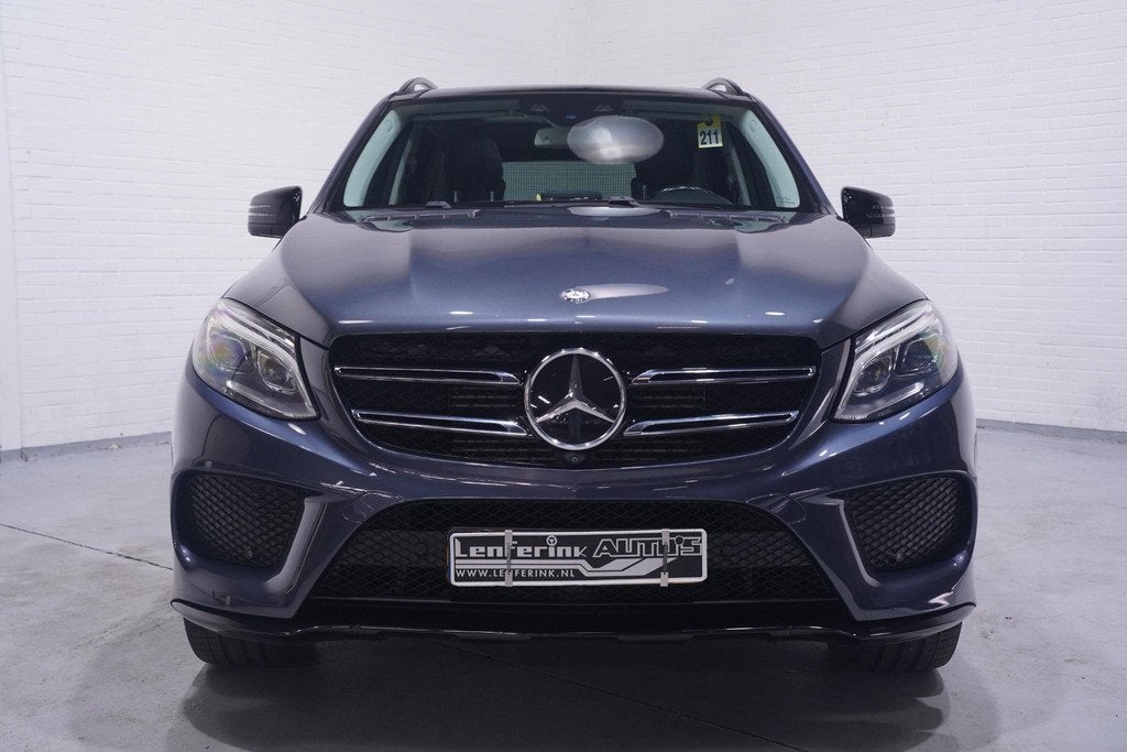 Mercedes-Benz GLE-klasse 350 d 4MATIC AMG Sport Edition Luch, Auto's, Automaat, 15 km/l, Gebruikt, 255 €/maand