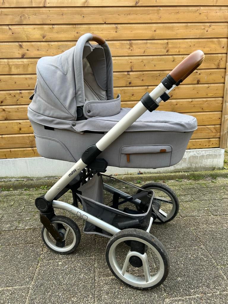 Mutsy Nio, Kinderen en Baby's, Kinderwagens en Combinaties, Gebruikt, Met reiswieg, Mutsy, Ophalen