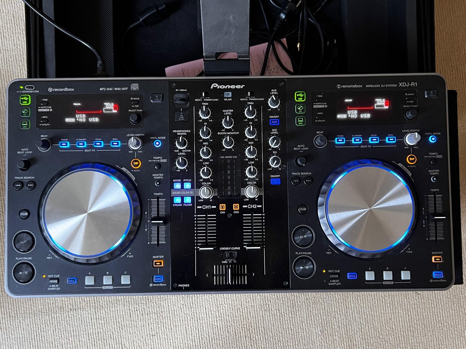 Pioneer xdj r1 met flightcase, Muziek en Instrumenten, Ophalen of Verzenden, Zo goed als nieuw, Dj-set, Pioneer