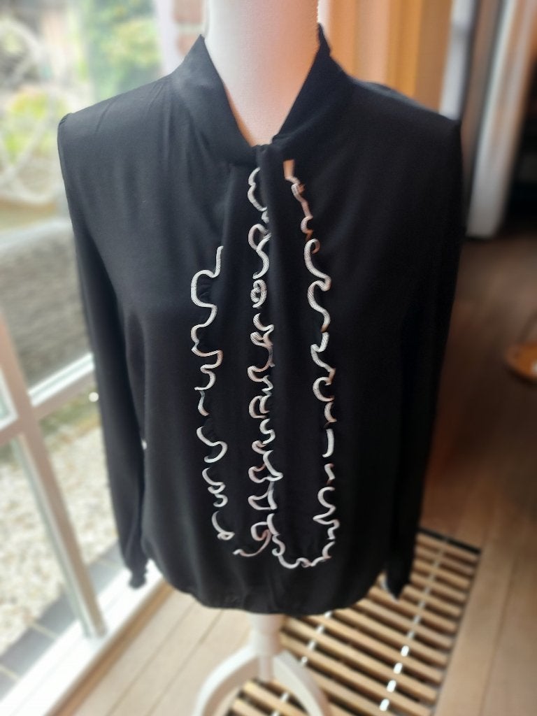 PRACHTIGE ZWARTE BLOUSE VAN SUMMUM WOMAN, MT 34/36/38, Kleding | Dames, Blouses en Tunieken, Summum Woman, Zwart, Ophalen of Verzenden