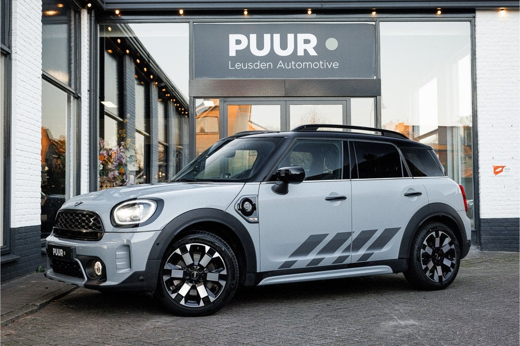 MINI Countryman Cooper S E ALL4 Untamed Pano - Harman Kardon, Automaat, 228 pk, Gebruikt, Zwart