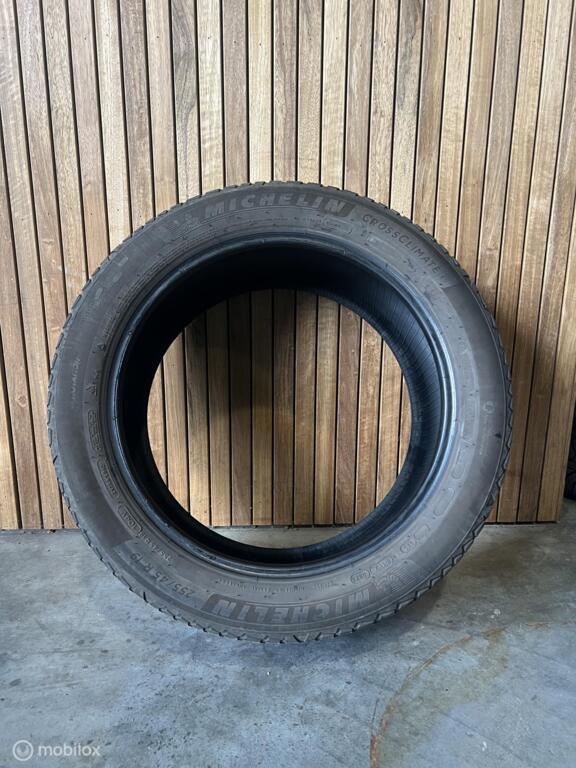 All seasons band 255/45/19 | Michelin crossclimate 2, Auto-onderdelen, Banden en Velgen, 19 inch, Gebruikt, 255 mm, Ophalen of Verzenden