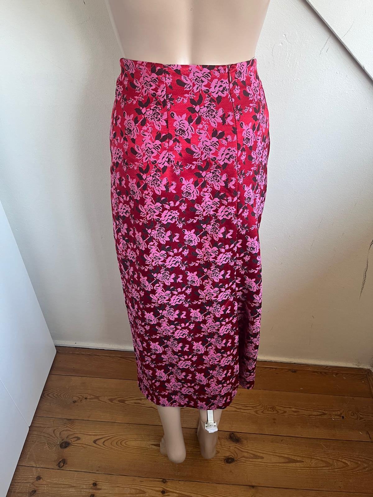 Reserved lange rok NIEUW!! maat 42/44 rood roze print, Kleding | Dames, Maat 42/44 (L), Nieuw, Ophalen of Verzenden, Rood