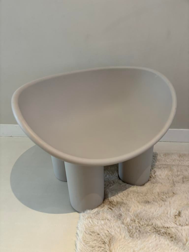 Roly Poly Design Stoel Taupe met Kussen, Ophalen, Kunststof, Overige kleuren, Zo goed als nieuw