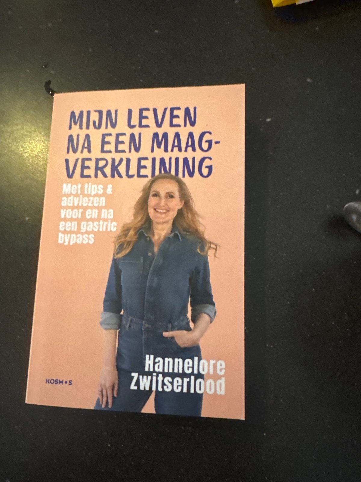 Mijn Leven Na Een Maagverkleining - Hannelore Zwitserlood, Boeken, Ophalen of Verzenden, Zo goed als nieuw, Dieet en Voeding