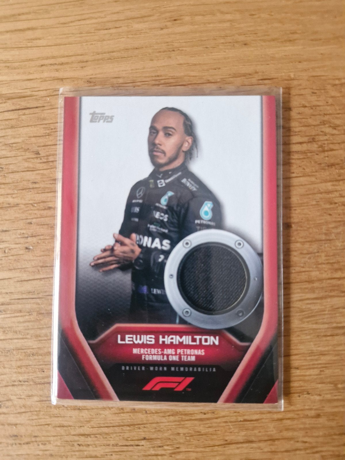 Lewis Hamilton Topps F1 Relic Kaart 2022, Verzamelen, Ophalen of Verzenden, Zo goed als nieuw, Formule 1