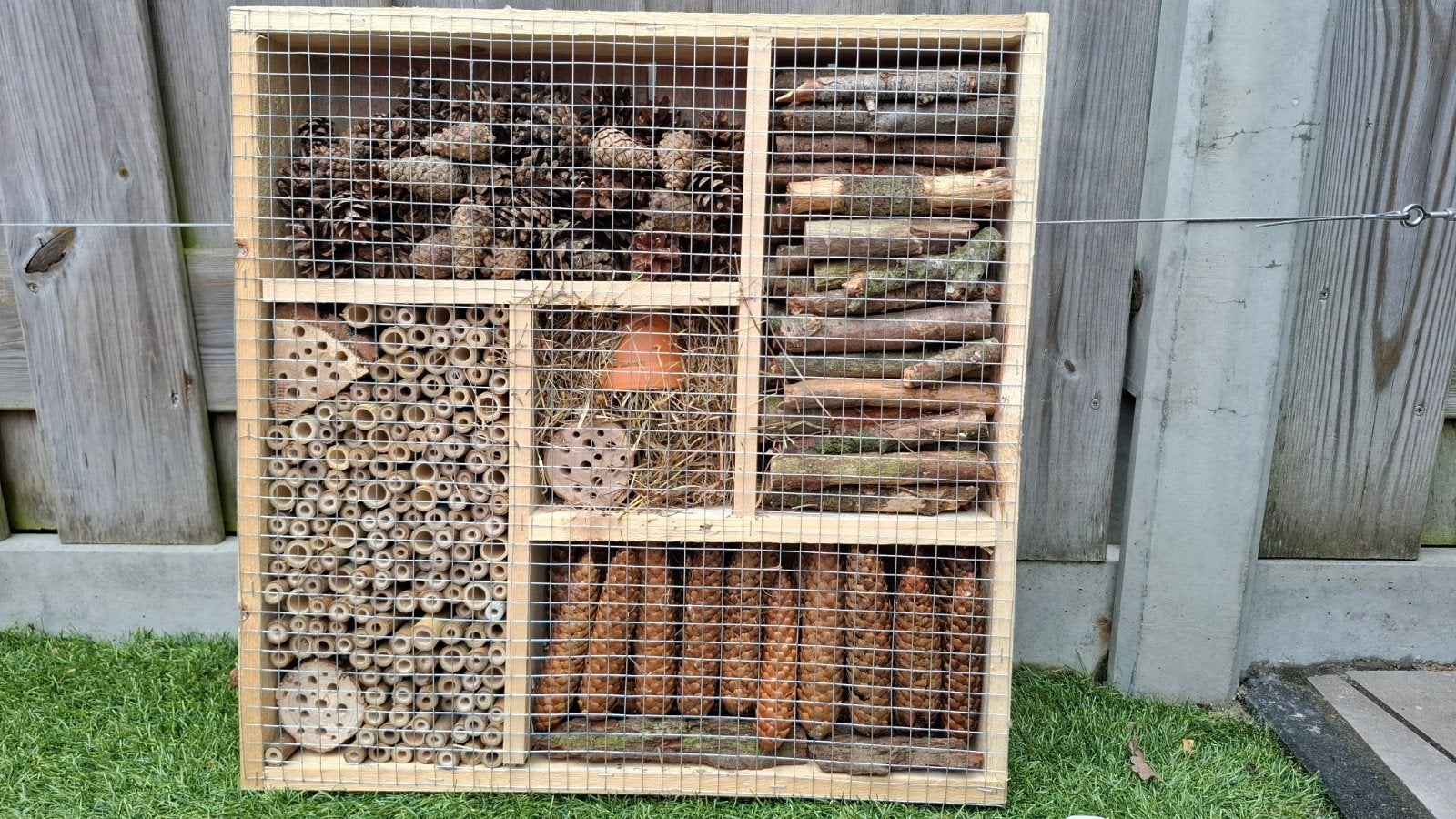 Insectenhotel (groot)