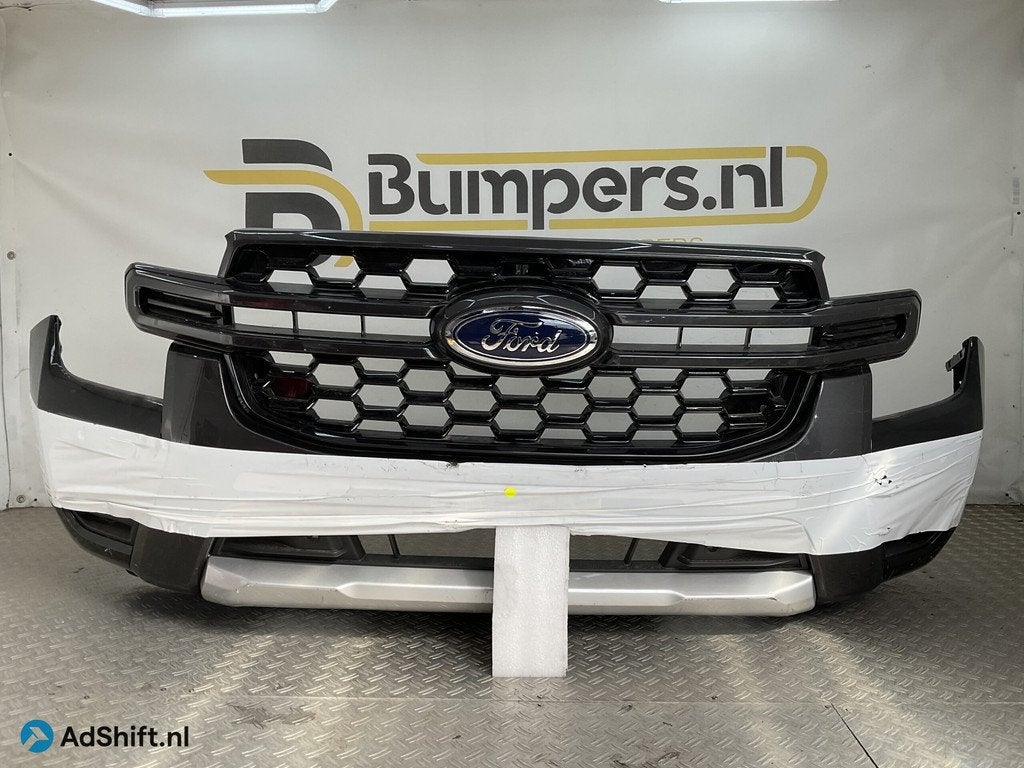 Bumper Ford Ranger IV 2000 N1WB-17C831-HAW Voorbumper D1-203, Bumper