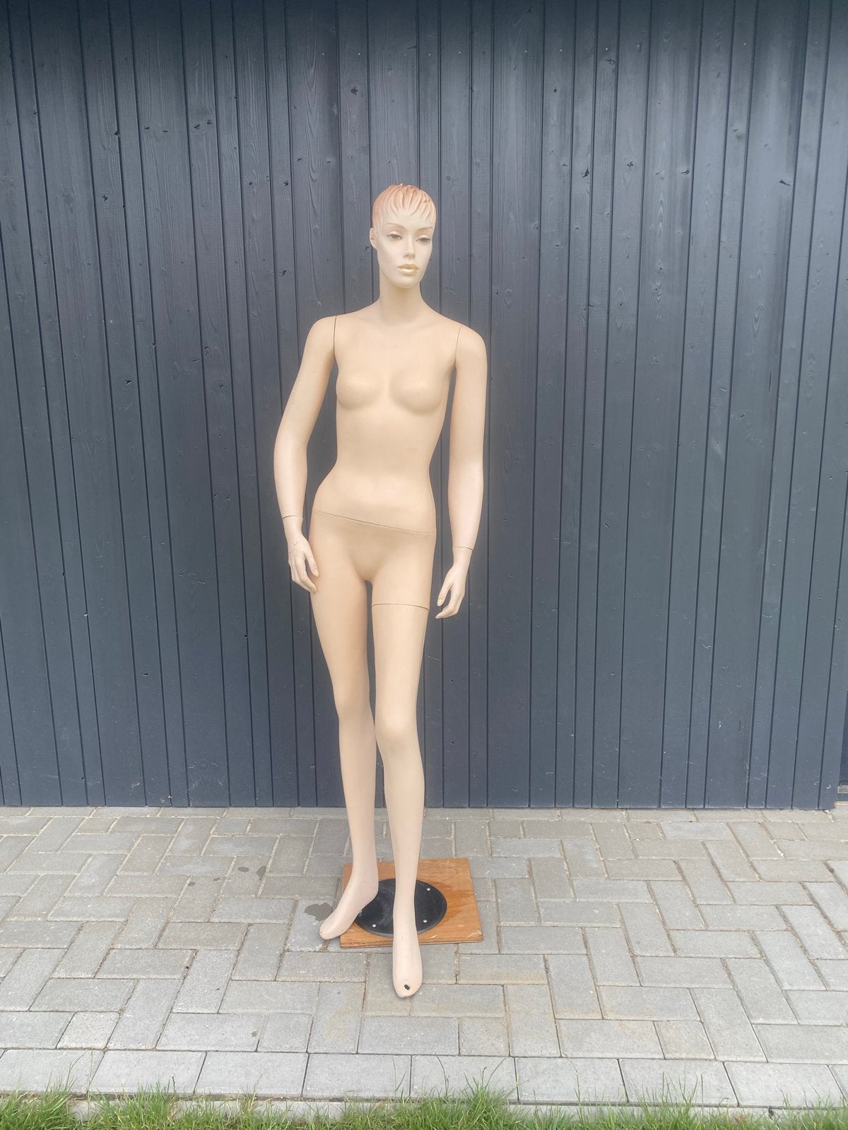 Nr.1 Vintage etalagepop / paspop ,vrouwelijk, beschadigd, Ophalen