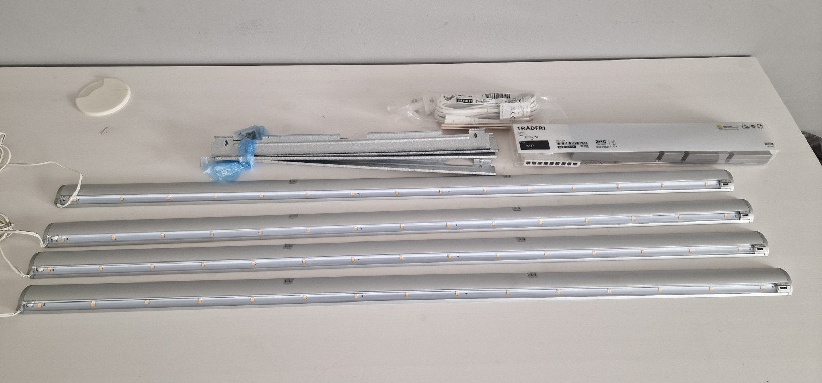 Ikea Pax ÖVERSIDAN/NORRFLY kledingkastverlichting, 4 sets, Ophalen of Verzenden, Nieuw