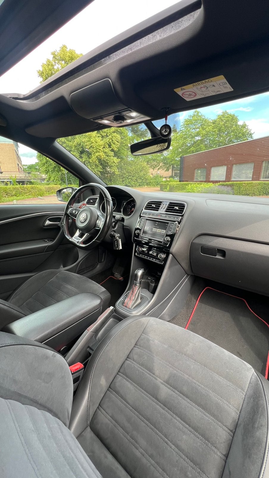 Volkswagen polo GTI 1.8L 192PK, Zwart, USB, Zwart, 1180 kg