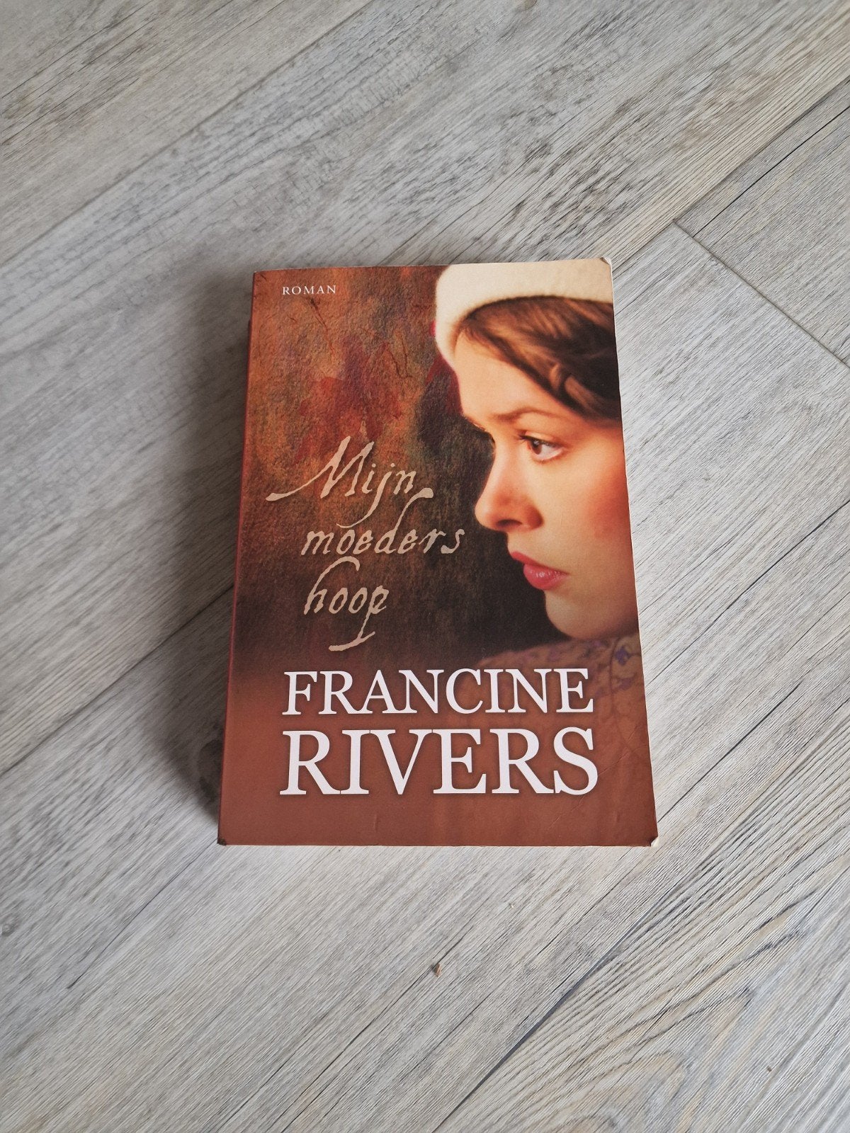 Mijn moeders hoop - Francine Rivers (Roman), Ophalen of Verzenden, Gelezen, Francine Rivers