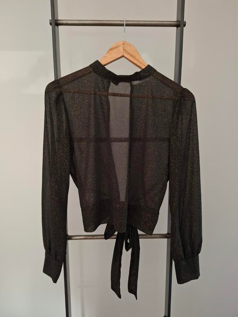 Glitter top met open rug en strik NIEUW!, Kleding | Dames, Tops, MN, Zwart, Maat 42/44 (L), Nieuw