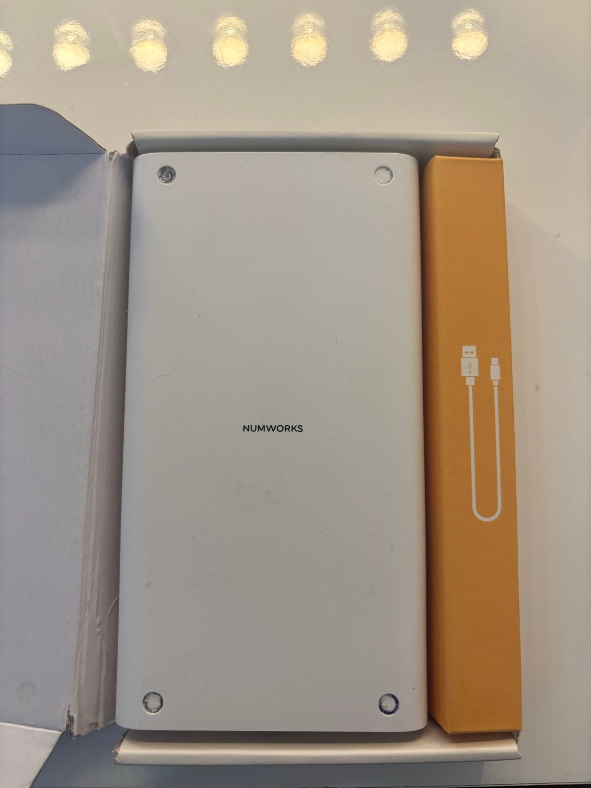 Grafische rekenmachine numworks, Verzenden, Grafische rekenmachine, Zo goed als nieuw