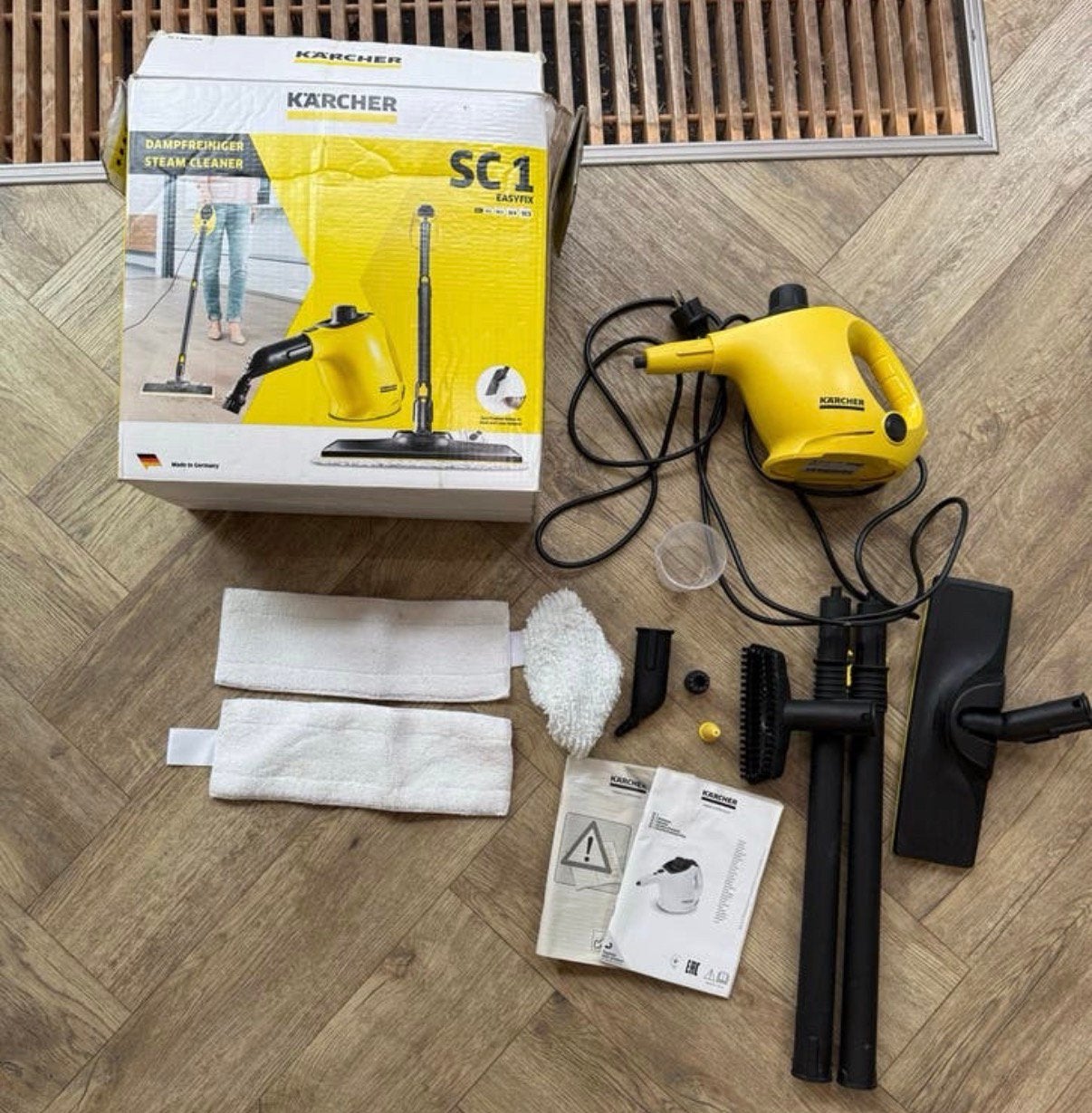 Kärcher SC 1 Easyfix Stoomreiniger - Zo goed als nieuw, Ophalen of Verzenden, Zo goed als nieuw, Stoomreiniger