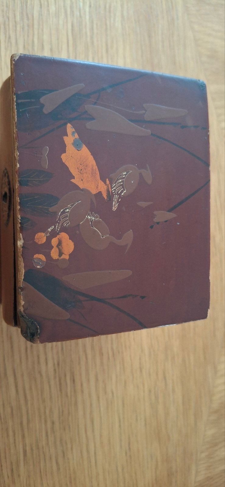 Antiek Japans lakdoosje met bloemmotief, Antiek en Kunst, Ophalen of Verzenden
