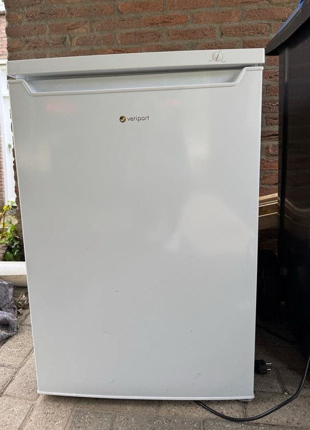 Veripart tafelmodel vriezer VPVR701, Gebruikt, 100 tot 150 liter, 45 tot 60 cm, Met vriesvak