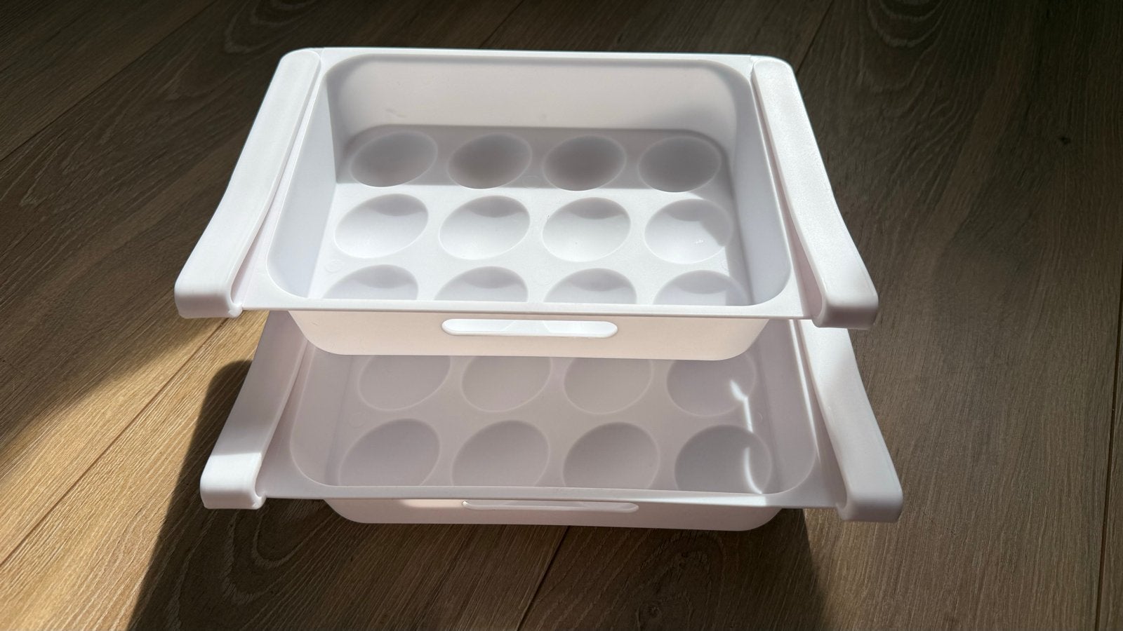 Handige uitschuifbare eierhouder voor koelkast (2 stuks), Overige typen, Kunststof, Ophalen of Verzenden, Zo goed als nieuw