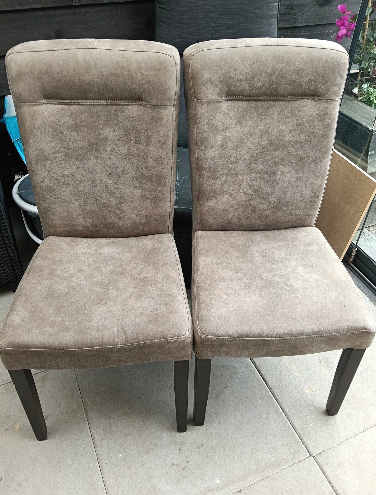 2 stoelen, Ophalen, Zo goed als nieuw