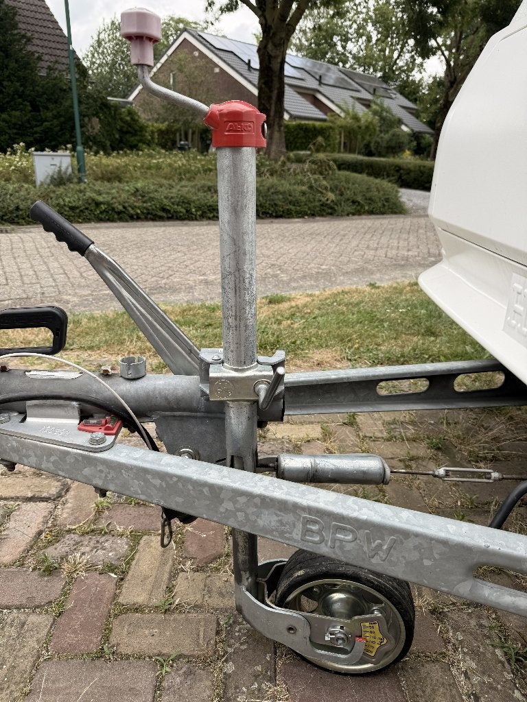 Foto 22 van Hobby 400 SF De luxe (1997) | Tempo 100 | Vochtvrij