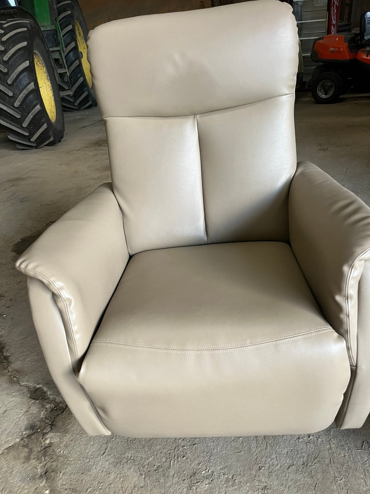 Sta-op-stoel / relaxfauteuil, Ophalen, Kunststof, 75 tot 100 cm, Zo goed als nieuw