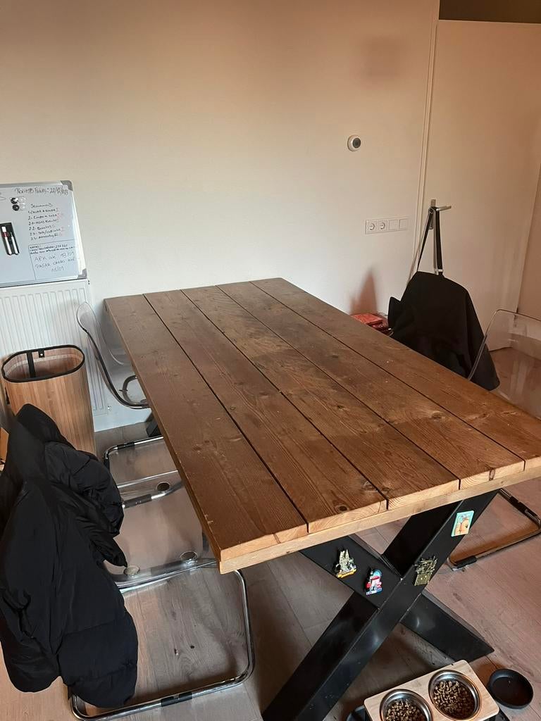 Massief Houten Eettafel – Rustiek/Industrieel, 200 cm of meer, 50 tot 100 cm, Zo goed als nieuw, Vijf personen of meer