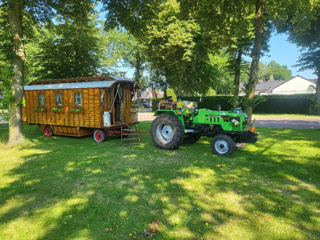 Pipowagen Zigeunerwagen (Sinti) + tractor 55pk, Diversen, Ophalen, Gebruikt