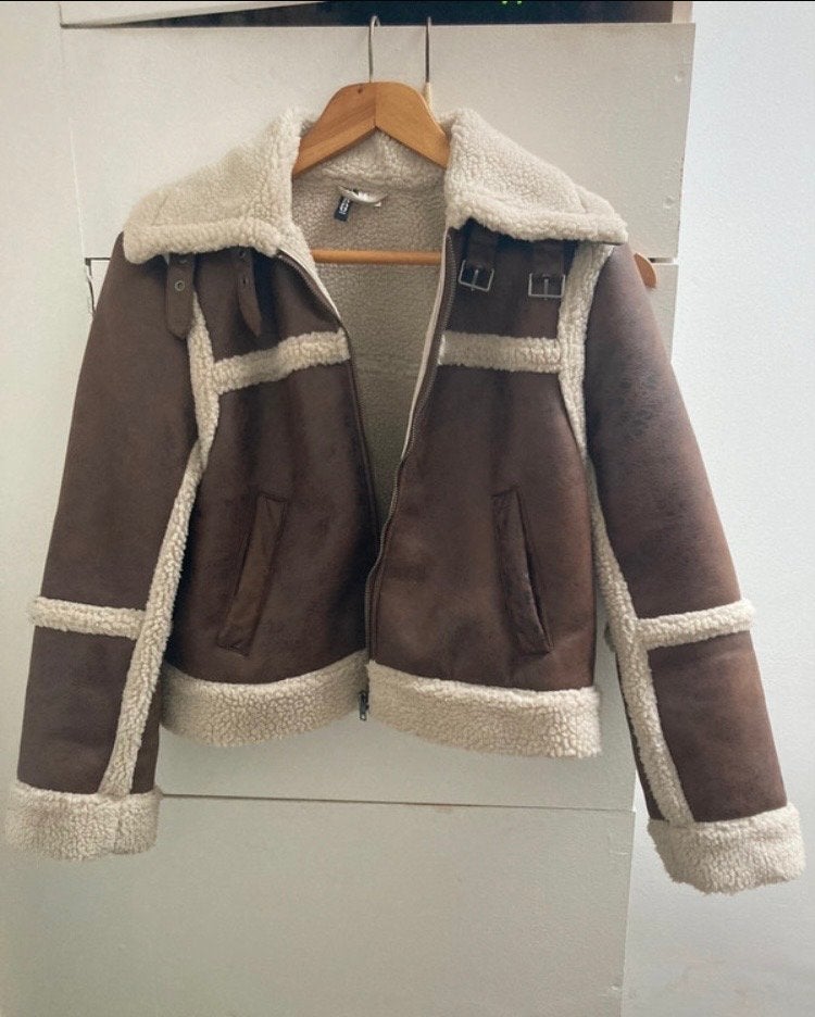 Lammy coat Divided H&M, Ophalen of Verzenden, Gedragen, Maat 36 (S), Bruin