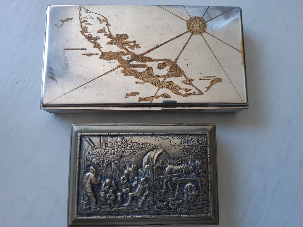 2 stuks verzilverde sigarendoos / lepeldoos, Antiek en Kunst, Ophalen of Verzenden